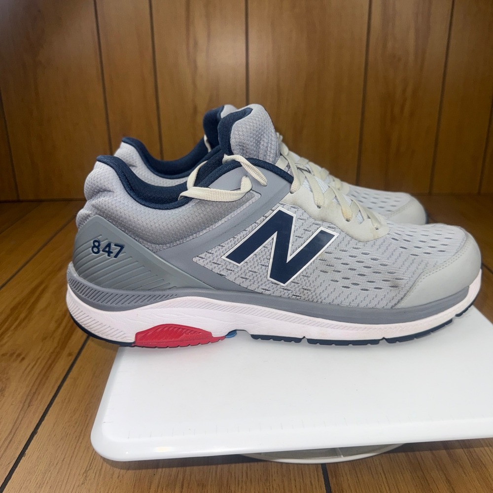 New Balance 847v4 Mens Walking Shoes Grey Navy Red MW847LG4 Size 14 D